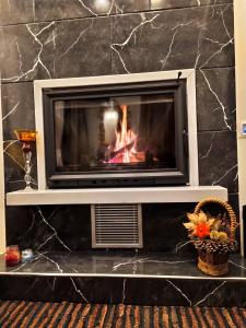 Διώροφο πέτρινο σπίτι με θέα Agiasos Classic Stone House