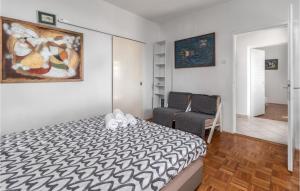 Beautiful Apartment In Novi Vinodolski