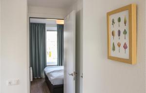 Cozy Home In Stavoren With Wifi