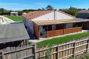 Maisons de vacances Gite La Bourdetaise pour 8 personnes : photos des chambres