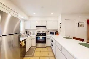 Khunu-Wasi White Mountain Hideaway - Overgaard