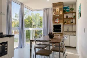 Apartamento na Praia de Palmas a 200m do mar-0148