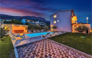 Holiday Home In Kastel Kambelovac