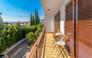 2 Bedroom Stunning Apartment In Selce 