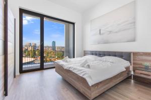 Apt w Downtown View & Garage Parking