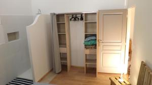 Appartements GITE 3* SAINT GUILHEM LE DESERT CHEZ MARIUS : photos des chambres