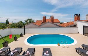 Awesome Home In Zadar With Wifi