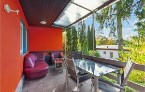 Amazing Home In Zeulenroda-Triebes With Sauna