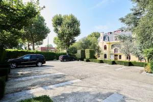 Appartement cosy proche du tram avec parking privé