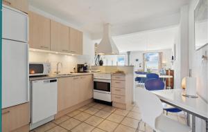 Awesome Apartment In Hvide Sande