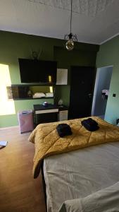 Kind Chloé - Deluxe Studio Athens view from the 5th floor