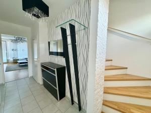 115 m2 Maisonette with Free Parking