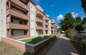 Cozy Apartment In Fazana With Wifi