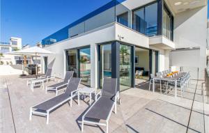 Lovely Home In Finestrat With Wifi