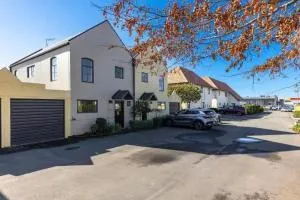 Urban Retreat in the CBD - Kaituna