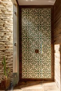 Fantastic 6BR Luxury Penthouse Villa 12ppl Rooftop Pool & Bathtub