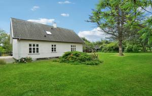 Awesome Home In Humble With Wifi
