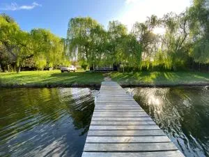 CABAÑA CON MUELLE ORILLA LAGUNA - Cabrero