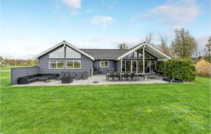 Stunning Home In Idestrup With Kitchen
