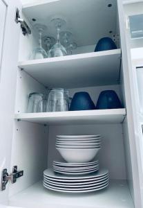 Ivy Cottage Two Bedroom & Garden in Temple Fortune