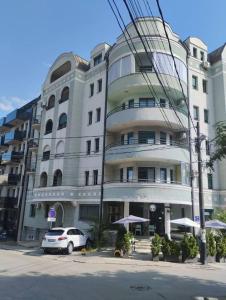 Belgrades petite retreat