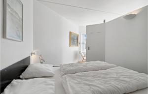 2 Bedroom Amazing Apartment In Fanø