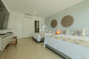 Morros Epic Beachfront Apartment