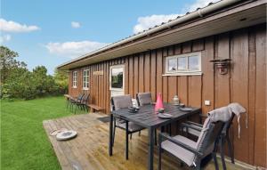 3 Bedroom Amazing Home In Hvide Sande