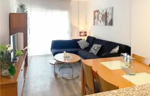 3 Bedroom Cozy Apartment In La Ràpita - 圣卡洛斯拉腊皮塔
