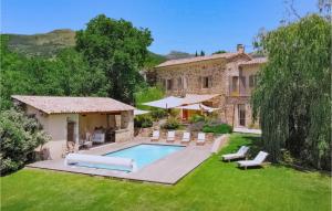 Amazing Home In St-Etienne De Boulogne