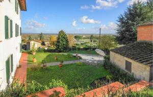 Stunning Home In Castelvecchio Di Comp