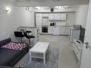 Monteurwohnungen Calden - Staufenberg