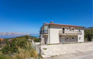 2 Bedroom Stunning Apartment In Senj 