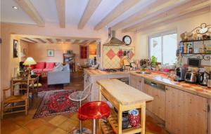 Cozy Home In Monseveroux