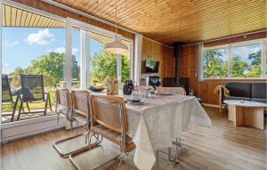 Holiday Home Humlevænget Iii