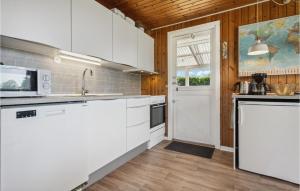 Holiday Home Humlevænget Iii