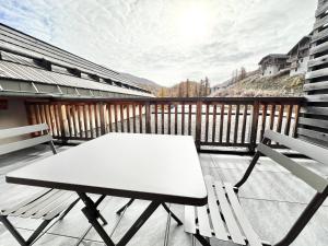 Appartements Residence Le Hameau Des Rennes - T2 DANS UNE RESIDENCE AVEC PISCINE MAE-8831 : photos des chambres