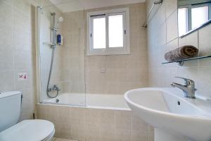 Iris Village Block 12-105