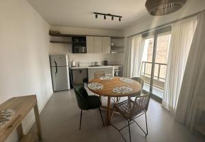 RentUp - Luminoso dos ambientes con balcon en el limite de Recoleta y Palermo