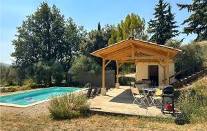 3 Bedroom Cozy Home In Mormoiron