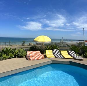Glenelg Beach House With Private Beachfront Pool