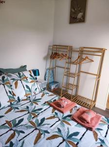 Maisons de vacances Logement proche Caen et plages : photos des chambres