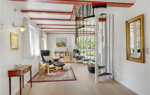 Gorgeous Home In Ulfborg With Wifi