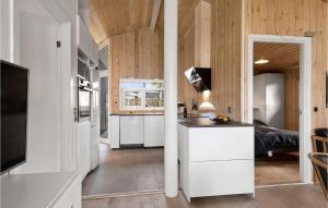 Four-Bedroom Holiday Home In Hadsund