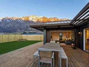 Remarkable stay in Queenstown !!! - Garston