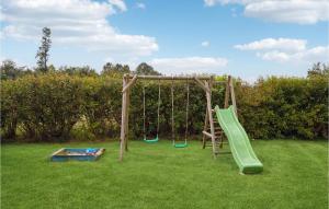 Four-Bedroom Holiday Home In Sydals