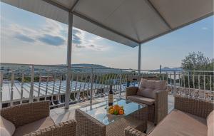 4 Bedroom Awesome Home In Primosten