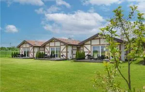 Nice Home In Jaroslawiec With Kitchen - Nacmierz