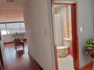 DEPARTAMENTO ENTERO de dos habitaciones con hermosa vista a la ciudad