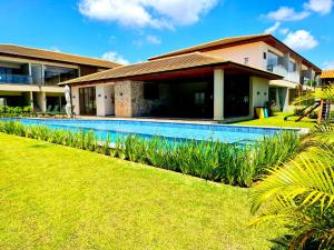 Village em Itacimirim lindo, novo e tranquilo à 400 m da Praia da Espera